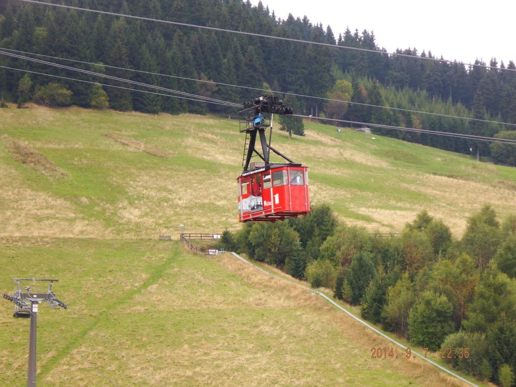 Ferienvermietung Engelstaedter Oberwiesenthal Rom bilde
